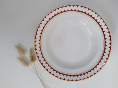 Assiettes creuses demi porcelaine Luneville France modèle Madrigal