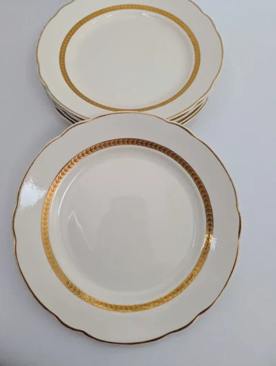 Assiettes à dessert vintage Villeroy et Boch porcelaine liseré doré Villa Brieg vaisselle ancienne chic