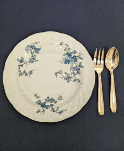 assiettes à dessert en porcelaine signées Bernardaud modèle St Saens