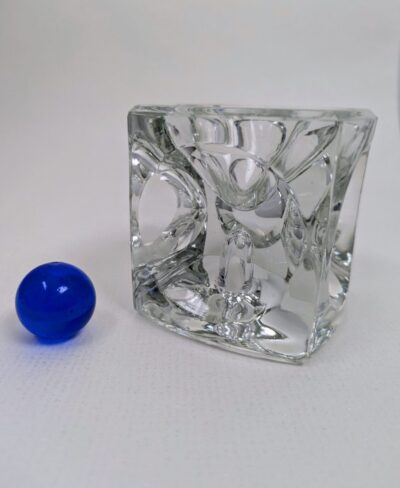 Cendrier cubique en cristal de Daum et sa bille bleue