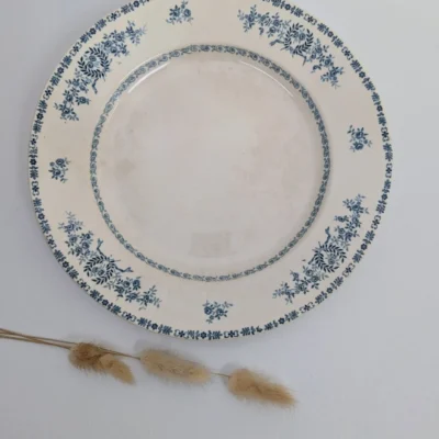 Grand plat de service en Terre de Fer motifs floraux