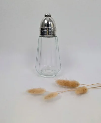 Sucrier en verre à facettes et métal argenté signé Orfèvrerie Christofle