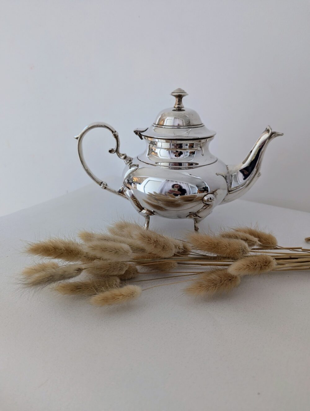 théière en métal argenté vintage