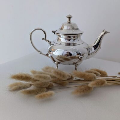 théière en métal argenté vintage