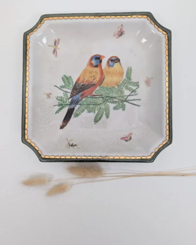 Vide-poche ancien Wong Lee en céramique chinoise, décor d’oiseaux polychrome
