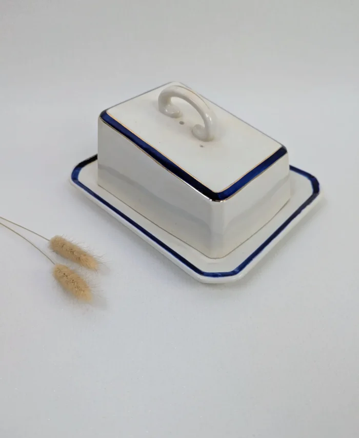 Beurrier en céramique de fabrication Anglaise