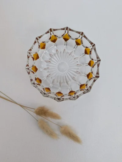 Bol en cristal taillé transparent avec détails ambre Villa Brieg centre de table vintage