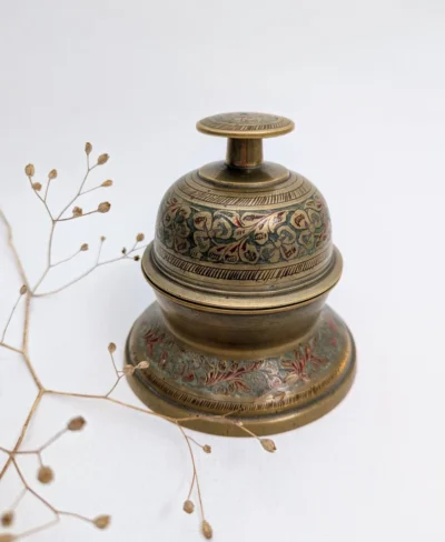 Cloche en laiton doré Indienne