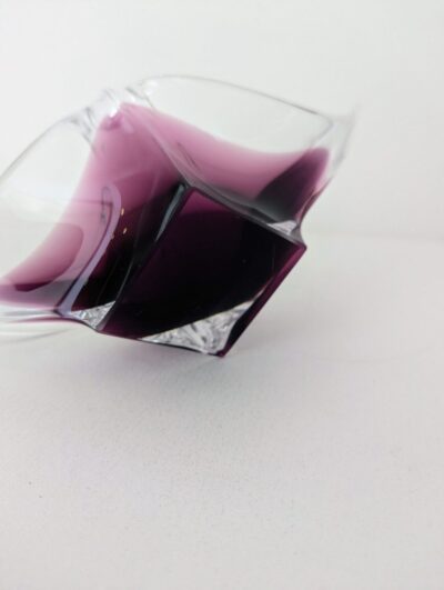 Coupe en cristal taillé violet améthyste centre de table vintage Villa Brieg décoration luxe