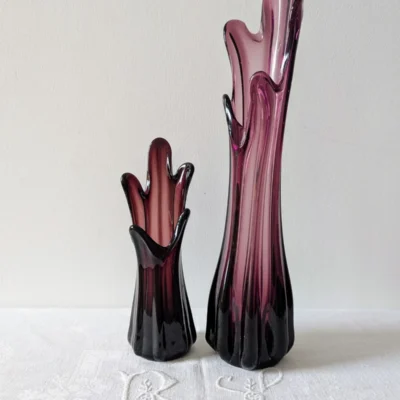 paire de vases en verre souffle vintage parme