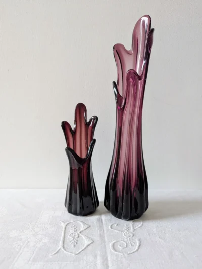 paire de vases en verre souffle vintage parme
