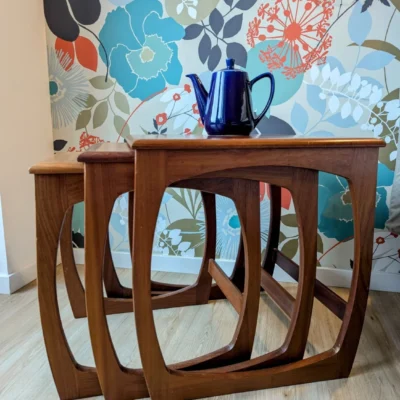 Tables gigognes en teck design vintage scandinave