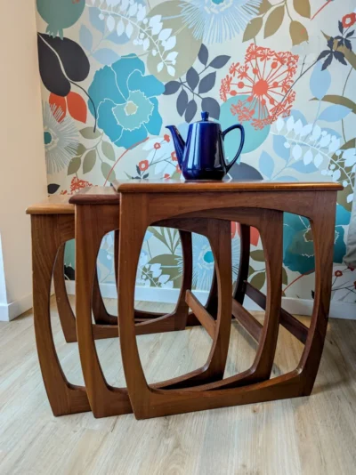 Tables gigognes en teck design vintage scandinave