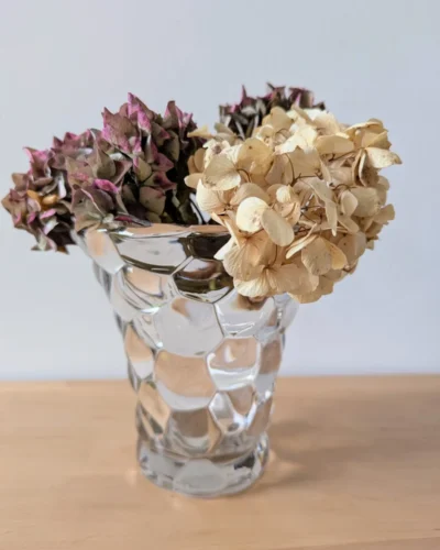 vase en verre nid d'abeille style avesn