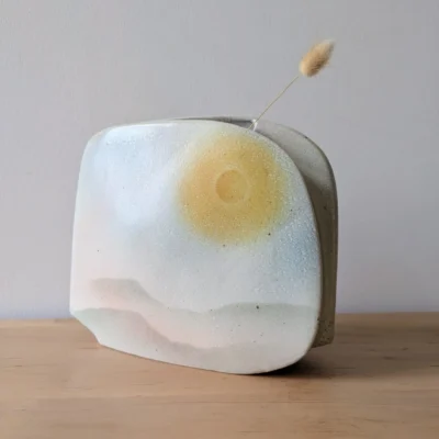 vase en porcelaine de Virebent modèle virgule