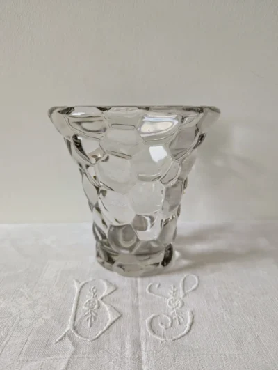 vase en verre nid d'abeille style avesn