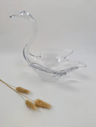 Cygne en cristal Vannes Le Châtel vintage sculpture animalière transparente signée
