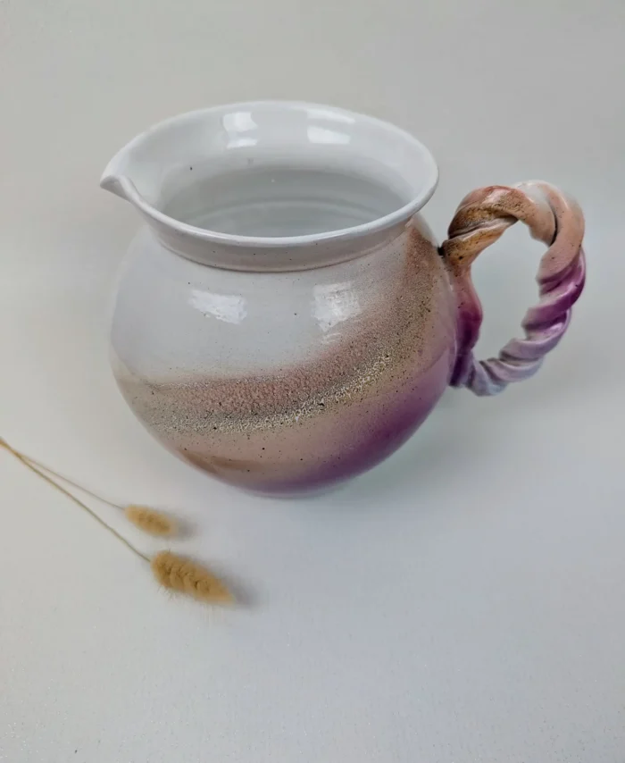 Broc en céramique vintage artisanale