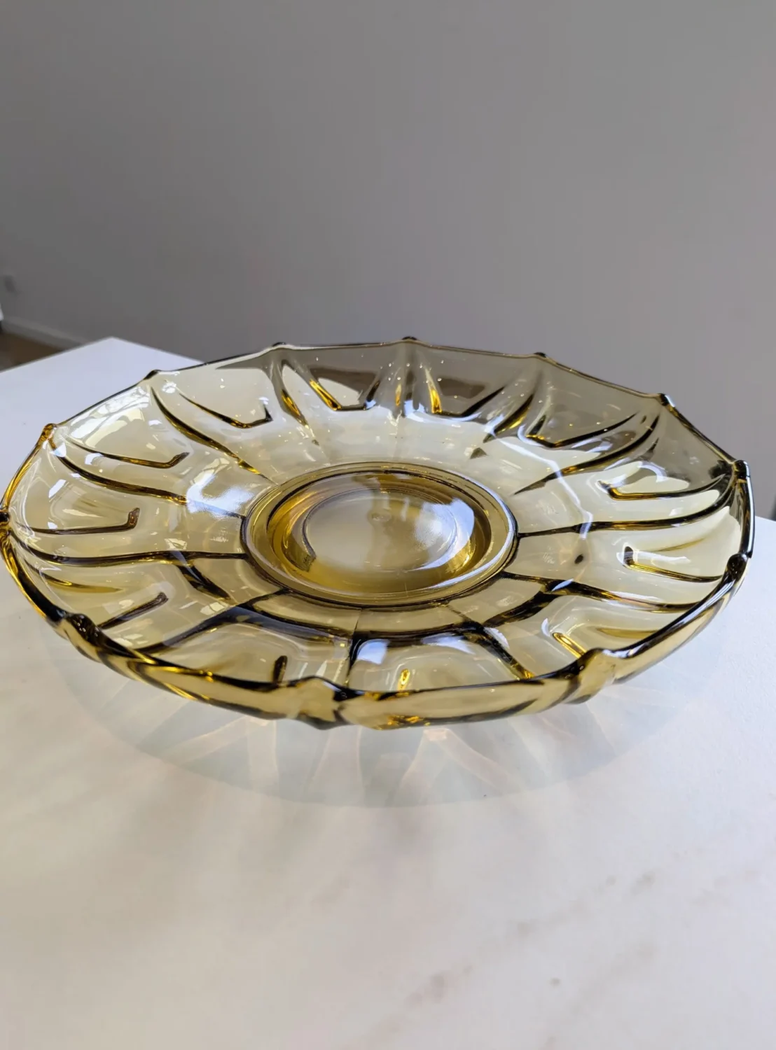 Coupe en verre ambré art déco vintage