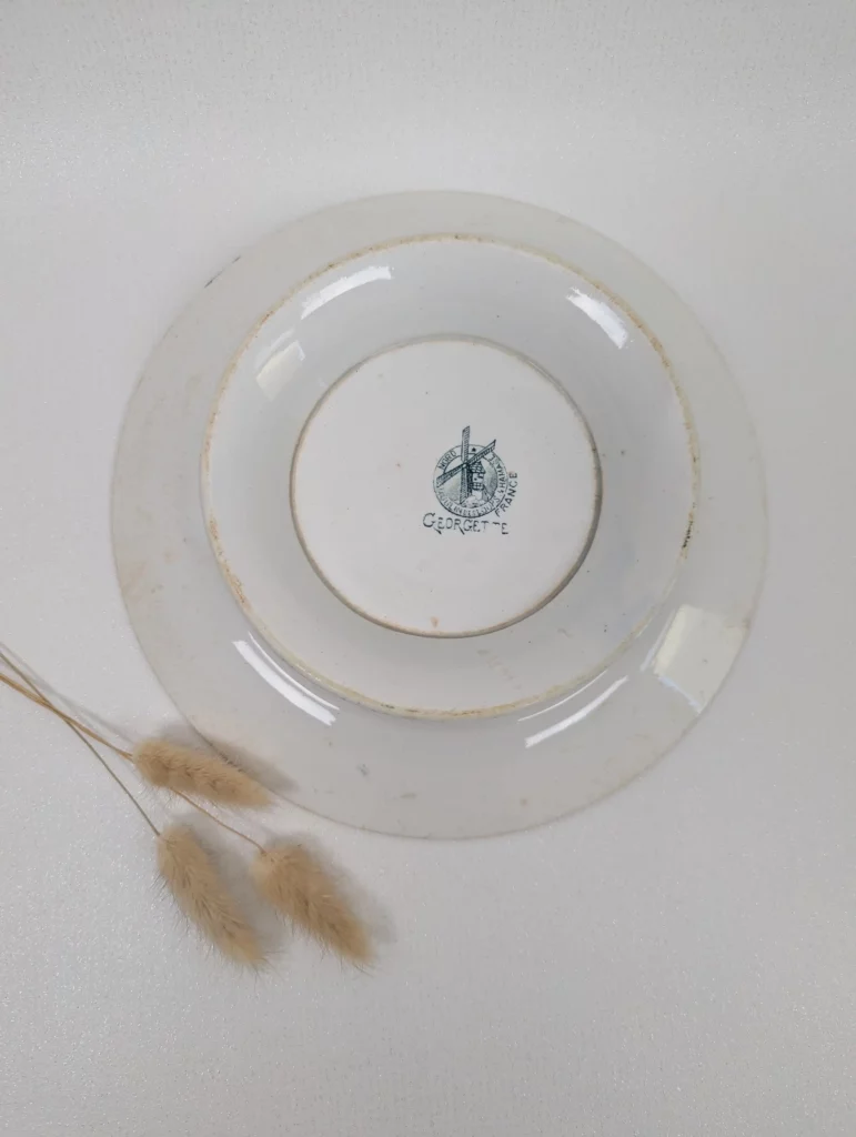 Estampille et tampon ancien Terre de Fer Moulin des Loups Hamage modèle Georgette - Villa Brieg