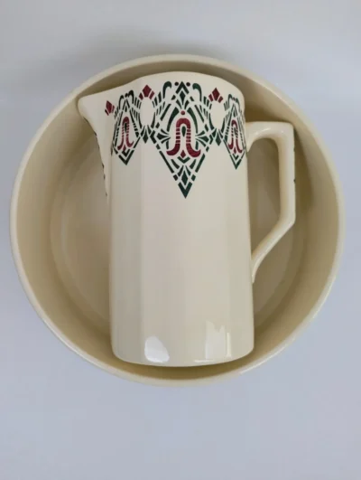 Service de toilette ancien Moulin des Loups modèle Clochettes décor muguet vert Villa Brieg faïence vintage