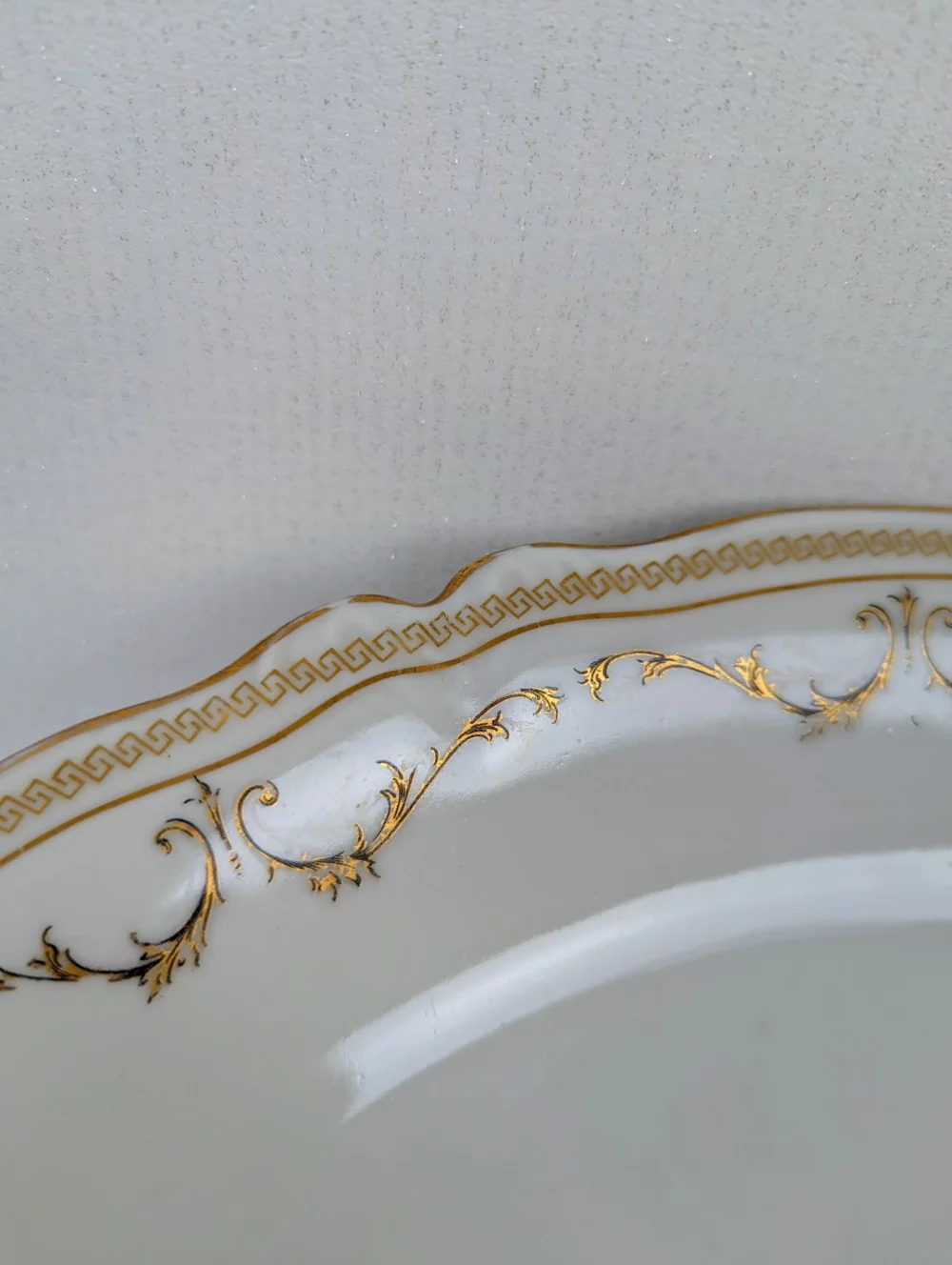 Plat en porcelaine de Limoges B&Cie – Image 3