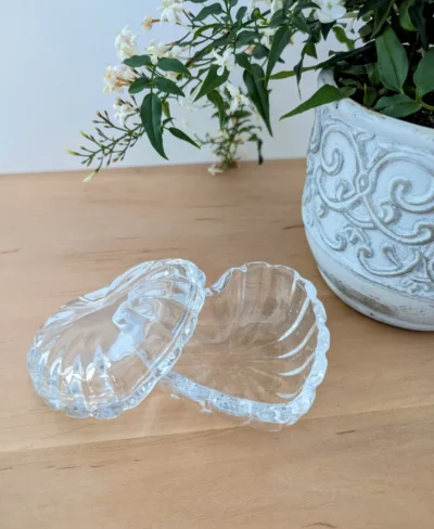 Boite en cristal en forme de cœur