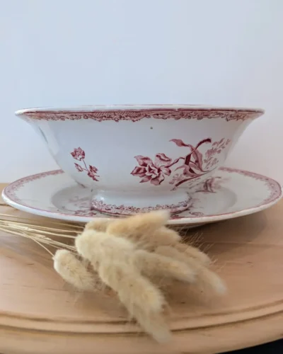 Ensemble de plats en céramique Terre de Fer signé Sarraguemines