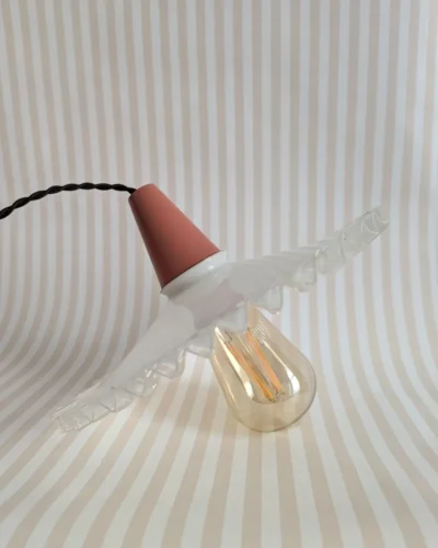 Suspension vintage en opaline blanche avec sa corolle ancienne