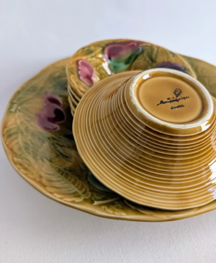 Service à fruits vintage en barbotine Sarreguemines