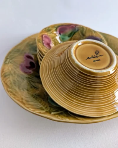 Service à fruits vintage en barbotine Sarreguemines