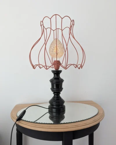 lampe à poser vintage upcycling pied bois noir