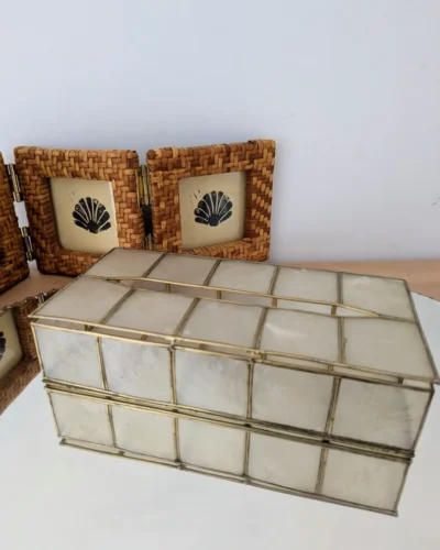 boite vintage en nacre et laiton