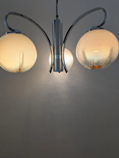 Lustre vintage Mazzega Murano globes verre Delmas 3 feux laiton Villa Brieg luminaire design italien
