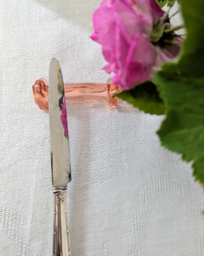 porte couteaux vintage verre rose