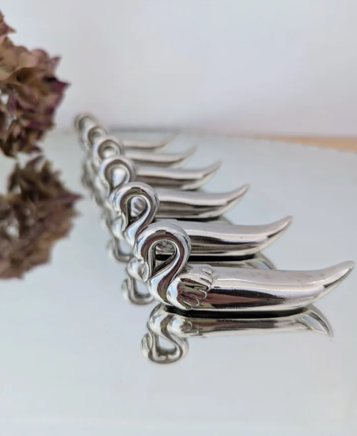 portes couteaux métal argenté forme de cygnes vintage