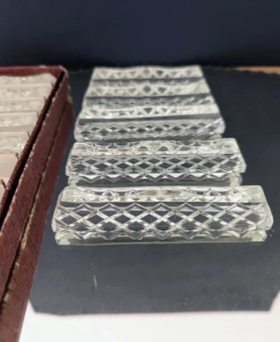 porte couteaux vintage en cristal ciselé