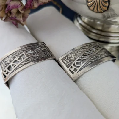 ronds serviette Madame Monsieur métal argenté années 30