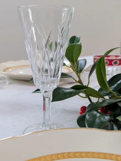 verre à vin en cristal de Reims cidelé