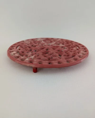 Dessous de plat fonte émaillé vintage rose
