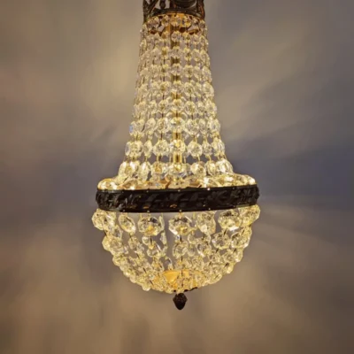 Lustre montgolfière à pampilles vintage verre et métal doré - Villa Brieg