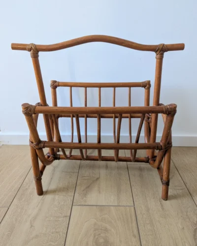 Porte-revues en rotin vintage brun