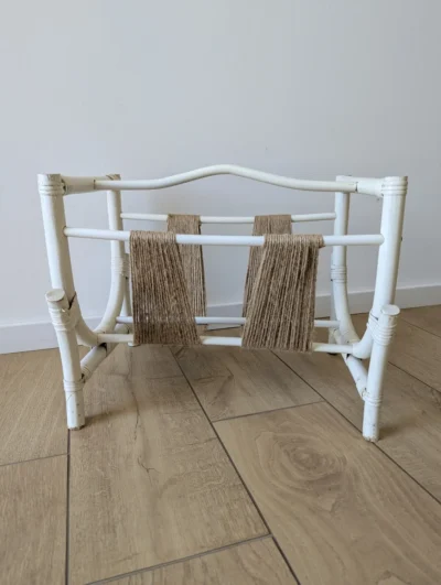 Porte-revues blanc ficelle jute upcyclé vintage