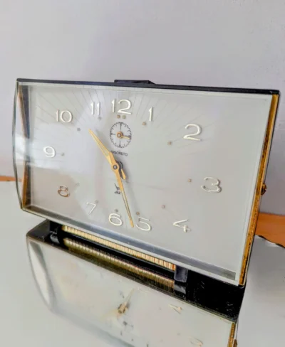réveil vintage JAZ modèle discreto mécanique