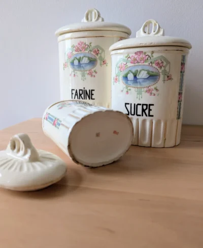 Ensemble de pots anciens farine sucre thé faïence française années 1930