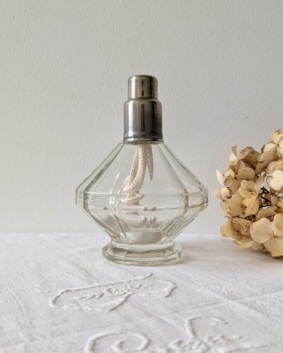 Lampe Berger ancienne en verre moulé transparent, style Art déco