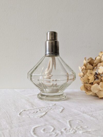 Lampe Berger ancienne en verre moulé transparent, style Art déco