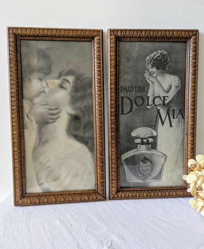 cadres anciens en bois avec illustration publicité art nouveau