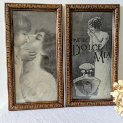 cadres anciens en bois avec illustration publicité art nouveau