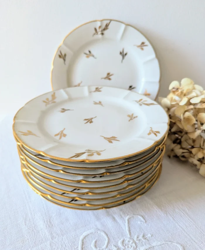 Assiettes à dessert porcelaine de Limoges 19 cm avec bord doré